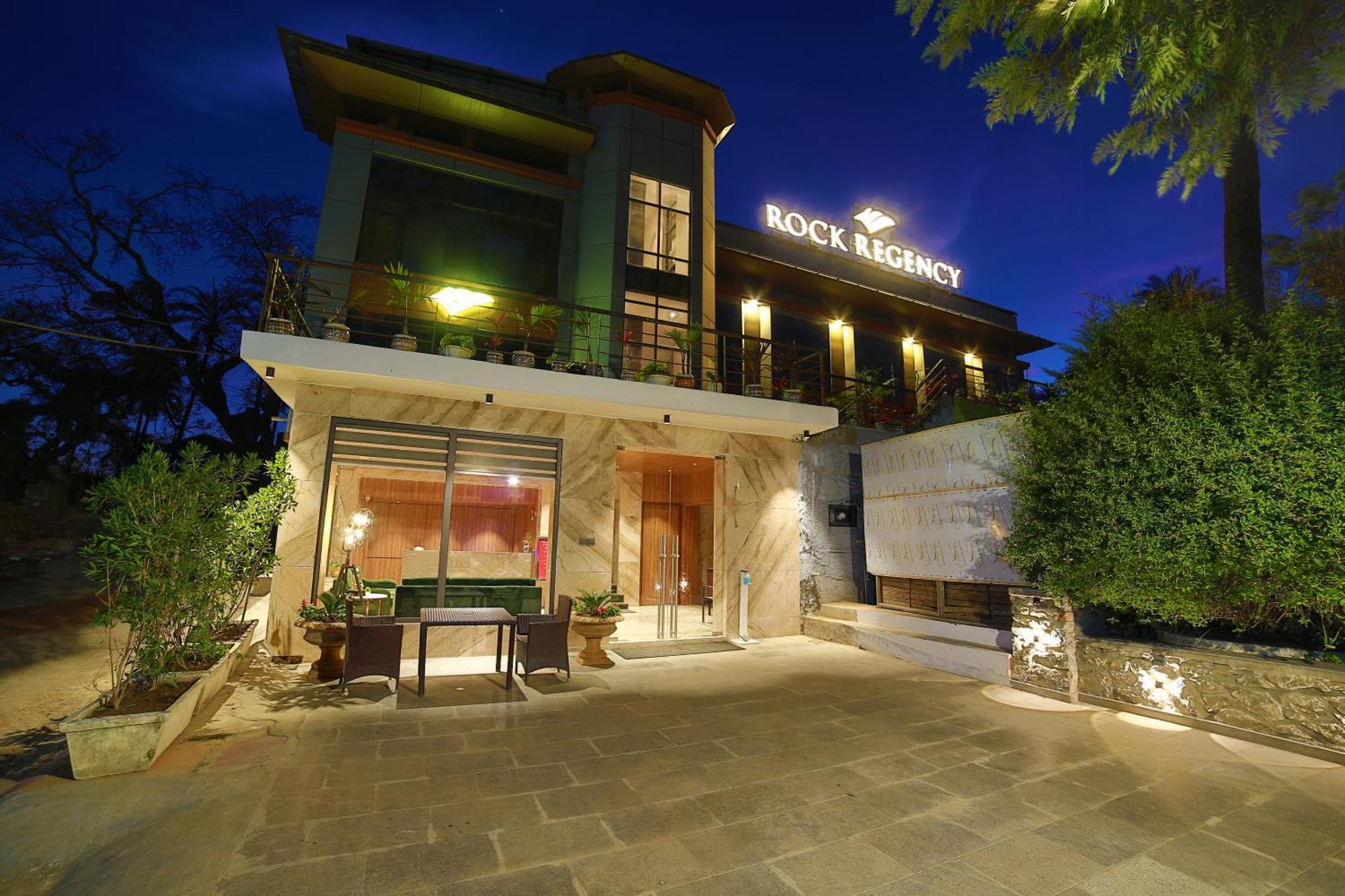 Hotel Rock Regency Mount Abu - A Boutique Rodetel ภายนอก รูปภาพ